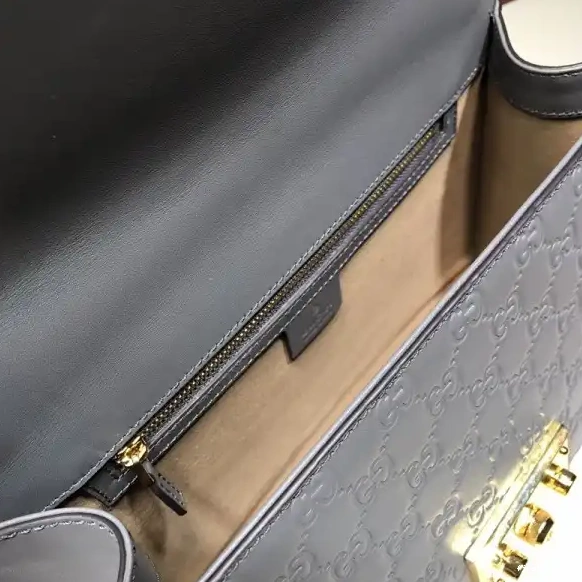 First bag ru GUCCI PADLOCK 0617